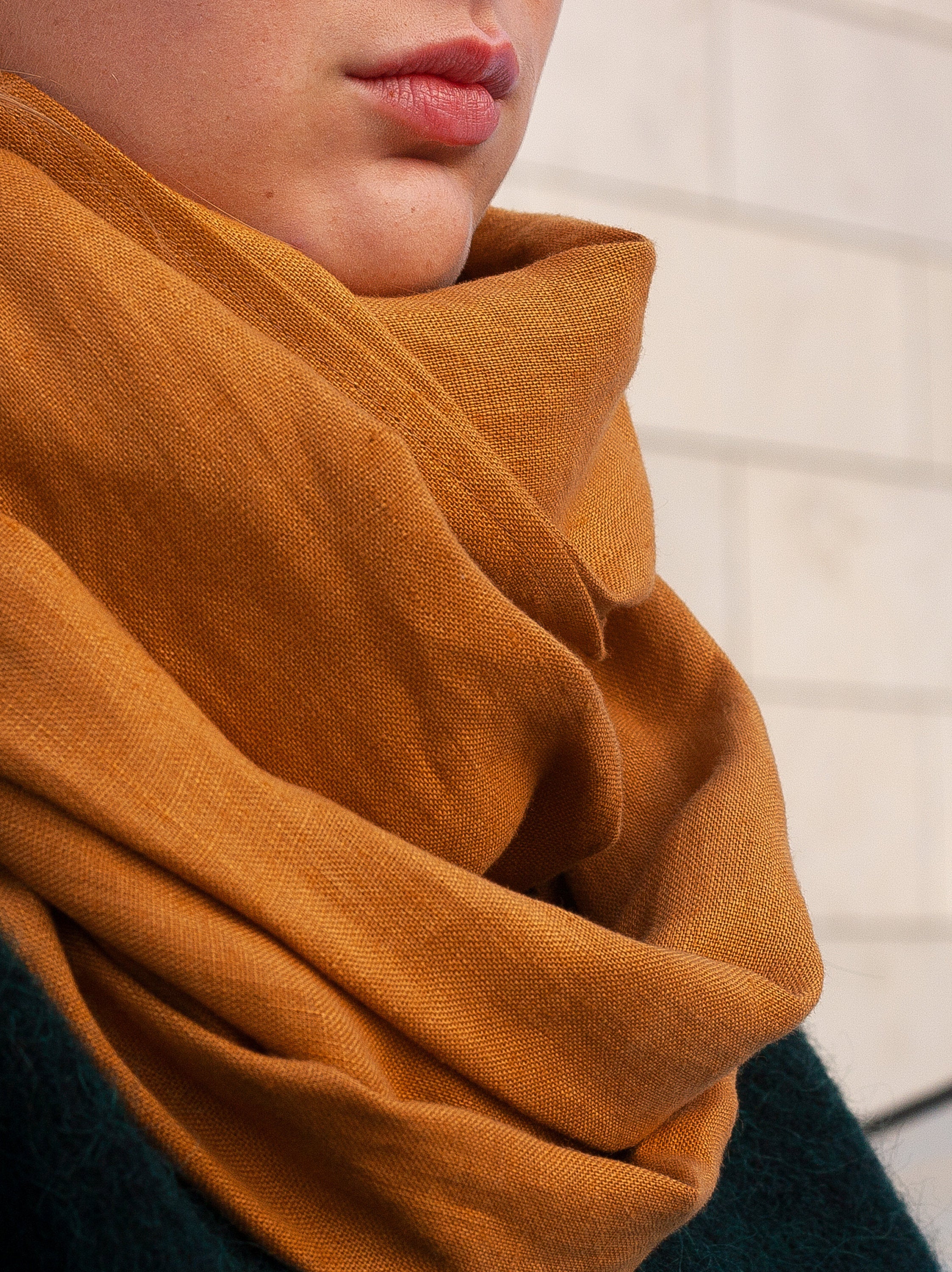 Amber Linen Scarf
