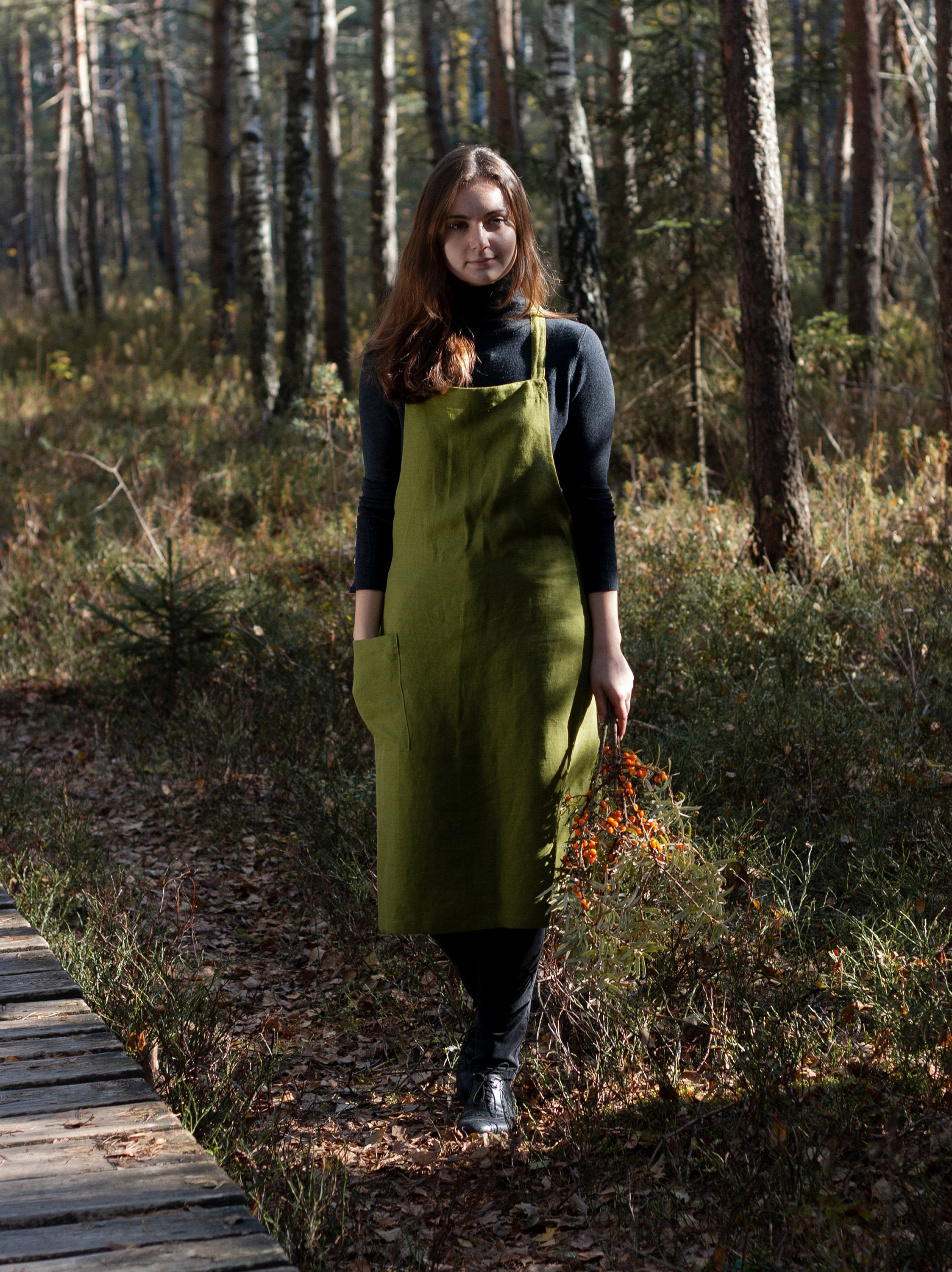 Moss Green Linen Apron Gift Set