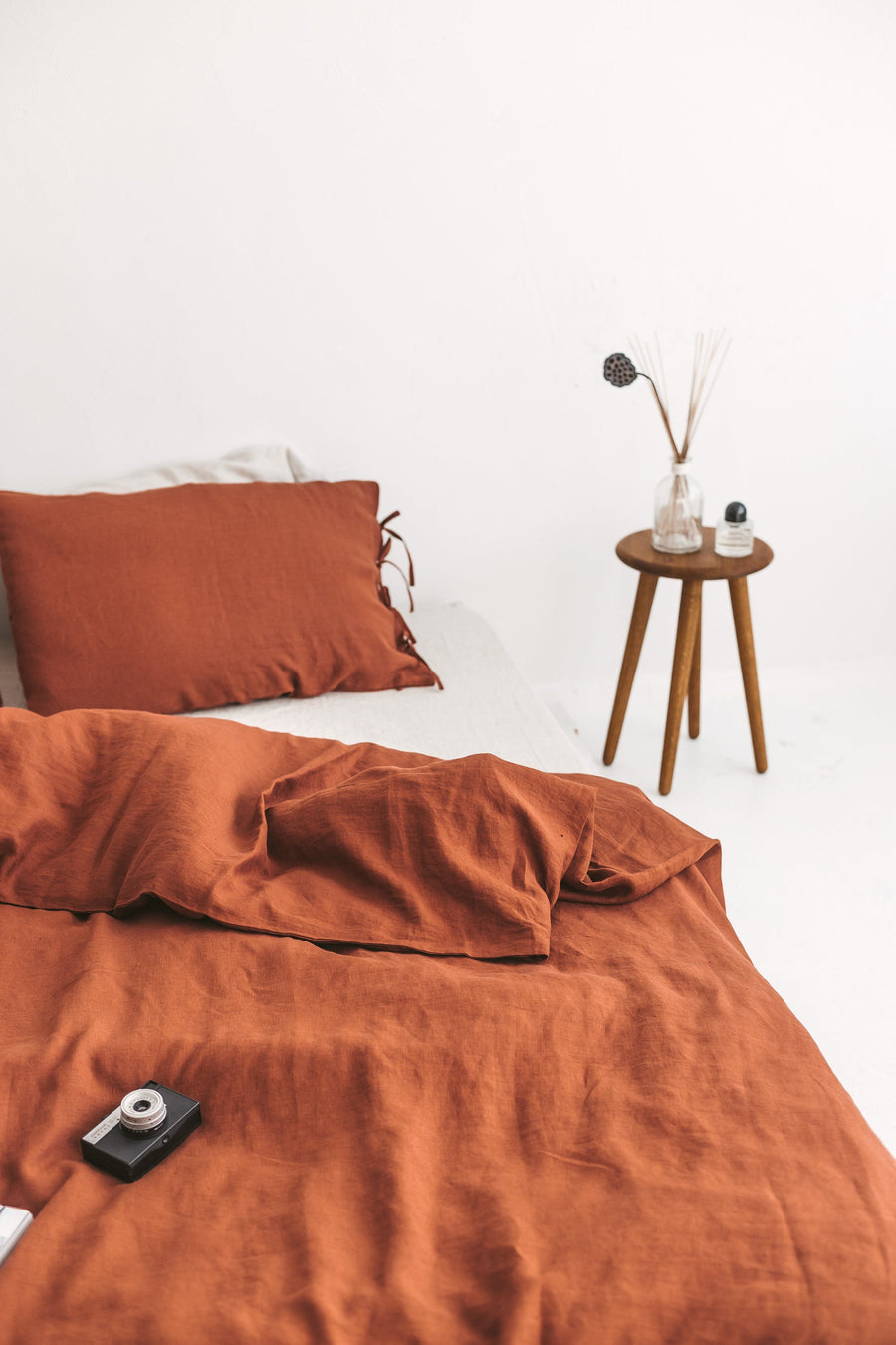 Set Of Rusty Linen Duvet Cover And 2 Pillowcases