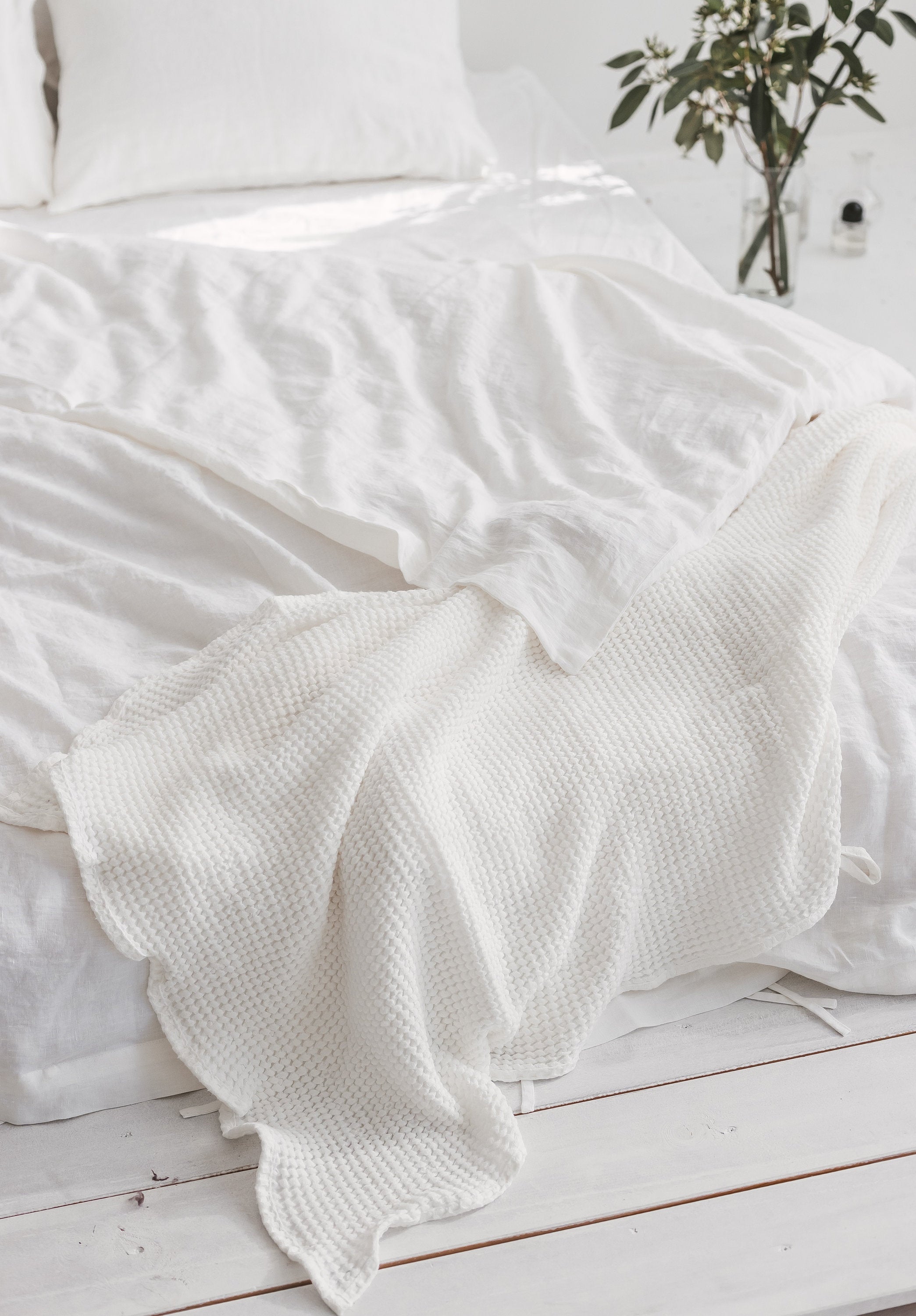 White Linen Waffle Bath Towel