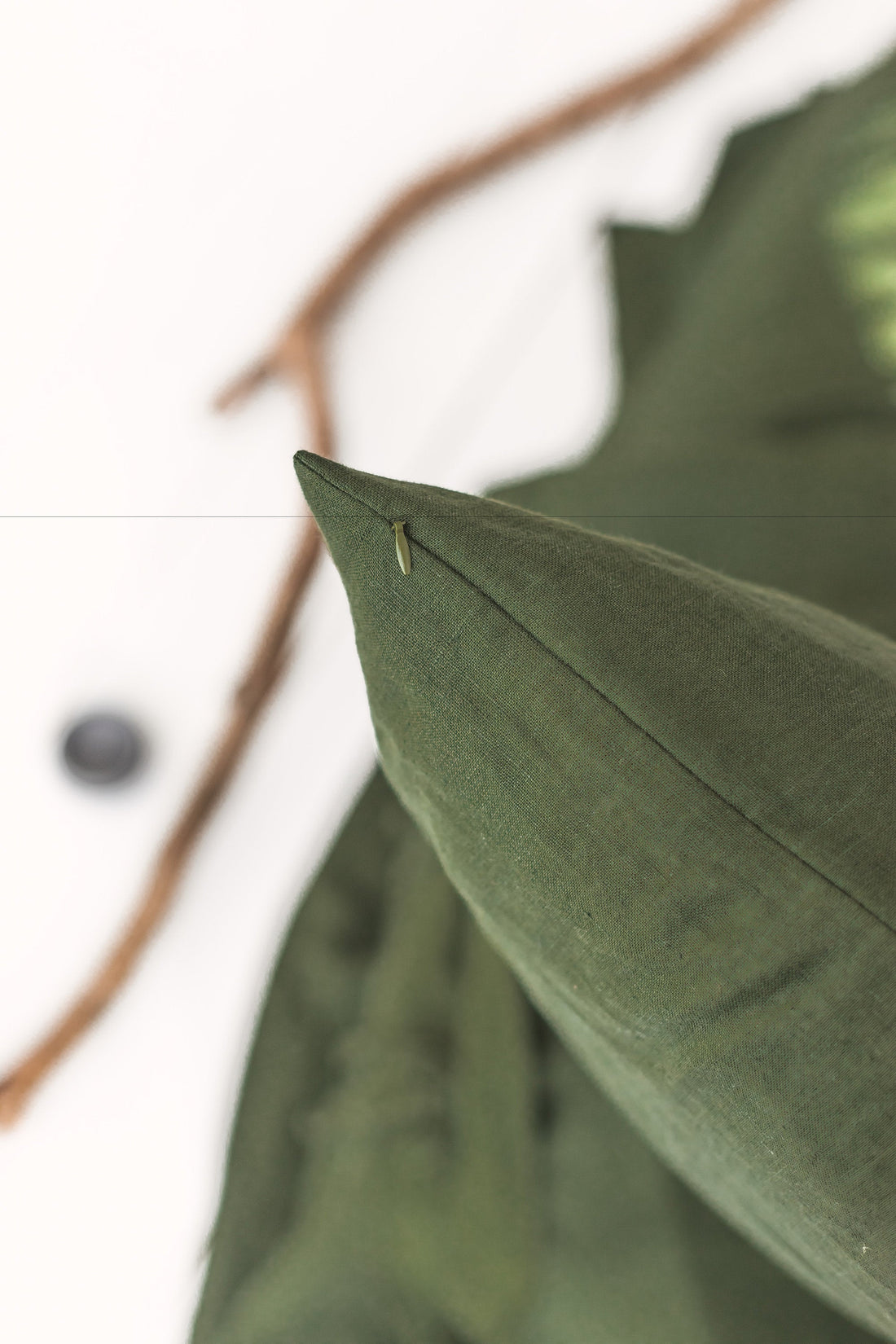 Set Of Dark Green Linen Duvet Cover And 2 Pillowcases