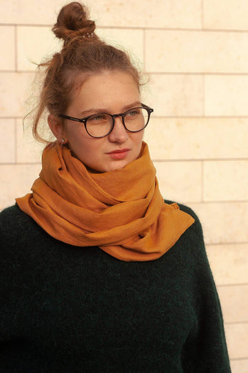 Amber Linen Scarf