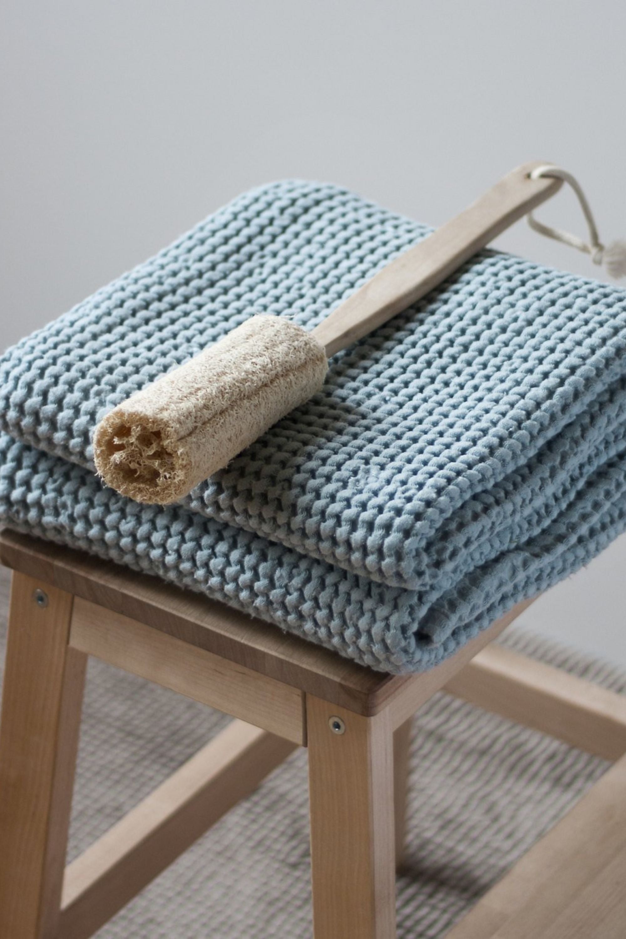 Light Blue Linen Waffle Bath Towel