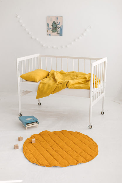 Mustard Natural Light Round Linen Quilted Rug