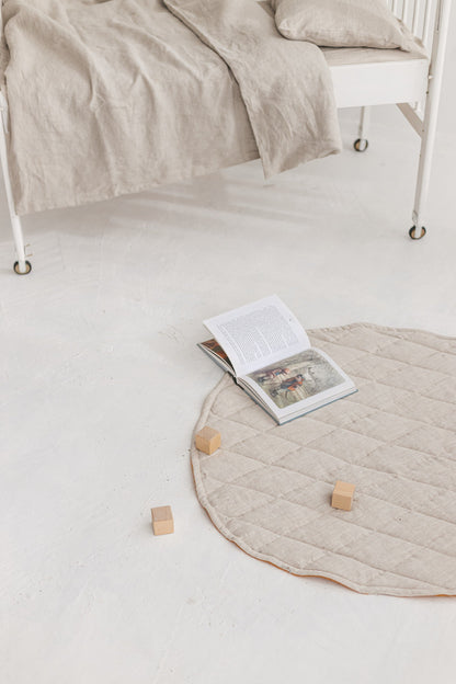 Mustard Natural Light Round Linen Quilted Rug