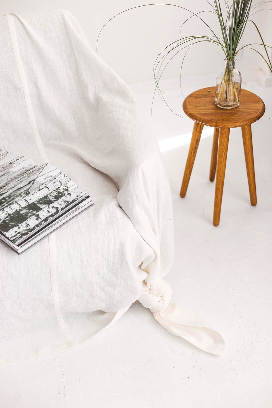 White linen couch cover